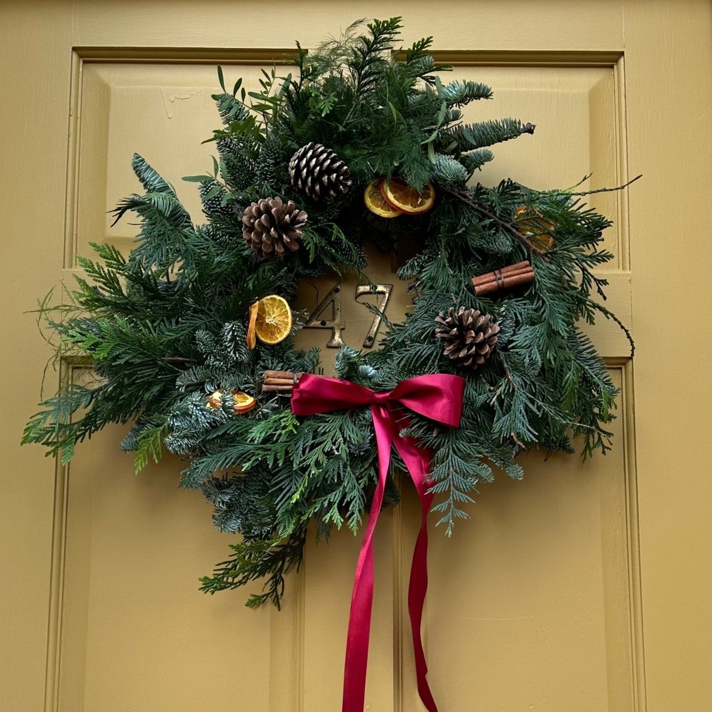 Christmas Wreath Workshop Ticket | 21st November @ Burds - Sunday Girl